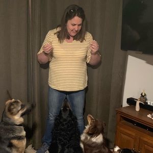 Meet your Posher, Suzanne